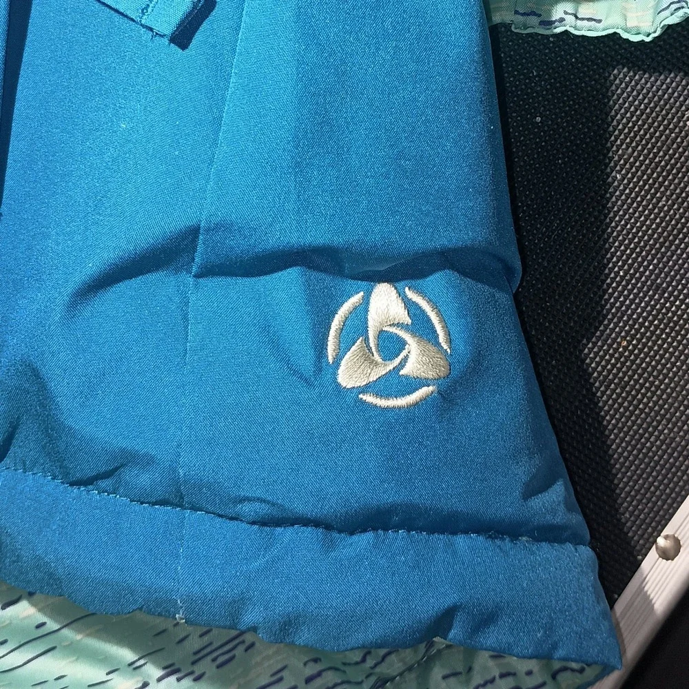 Turbine Girls Reversible‎ Hooded Jacket Aqua Blue White Teal SKUK017